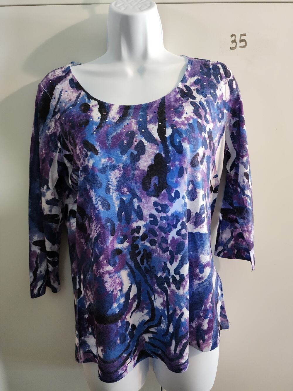Laura Ashley Womens Small Purple Blue Animal Print Rhinestone Scoop Neck Top S